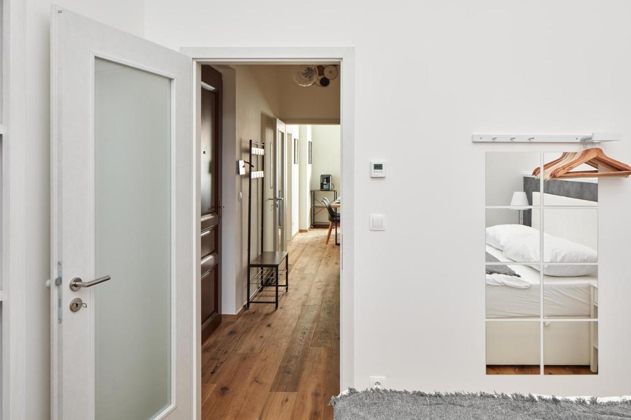 Prague Days - Stylish Apartment - Workspace Exterior photo