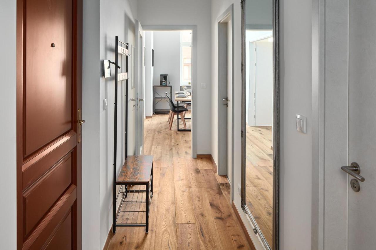 Prague Days - Stylish Apartment - Workspace Exterior photo